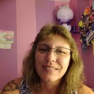 Meet your Posher, Shawna